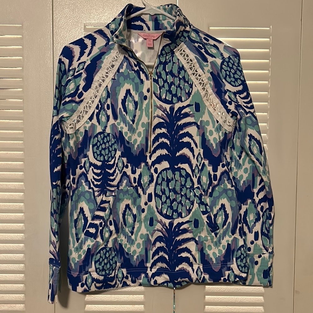 Lilly Pulitzer pullover sweatshirt